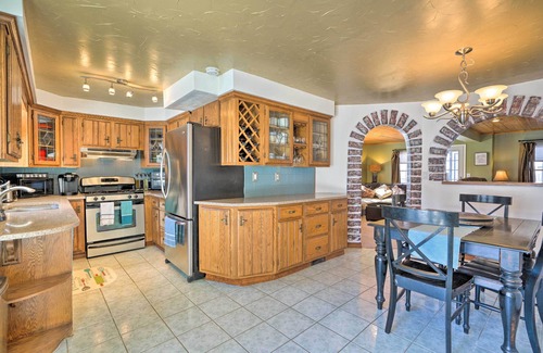 Bemus Point House | Lake Chautauqua Home < 1/2 Mile to Town & Water
