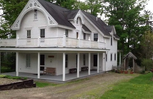 Dewittville House | Lake Chautauqua Victorian