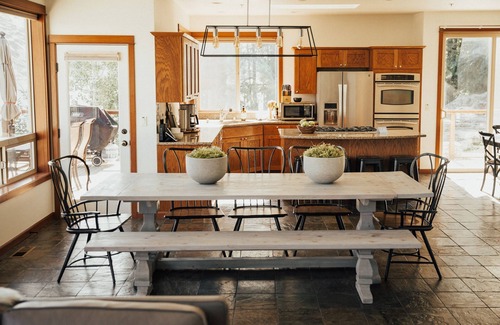 Chelan House | Lake Chelan Luxury Waterfront Home, 3800 sq ft, 4 Bdrm, Private Dock!