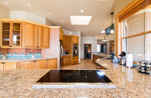 Manson House | Lake Chelan Waterfront home, private boat slip!
