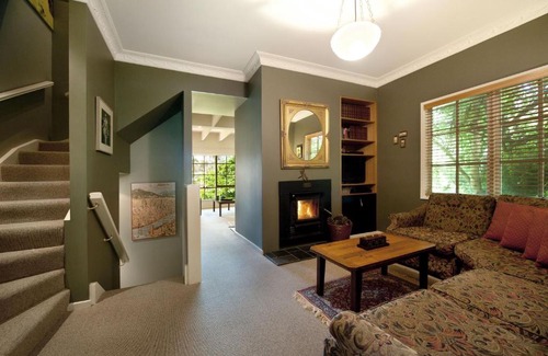 Daylesford House | Lake Cottage