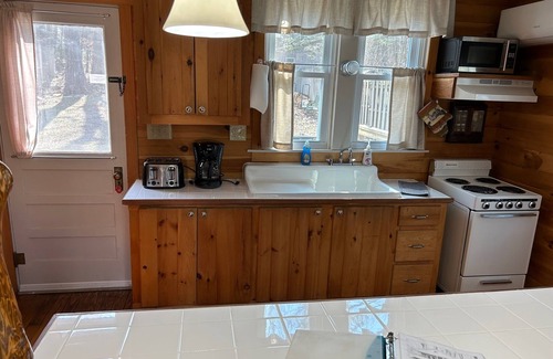 Moon Lake Cottages Cabin | Lake Cottage Community