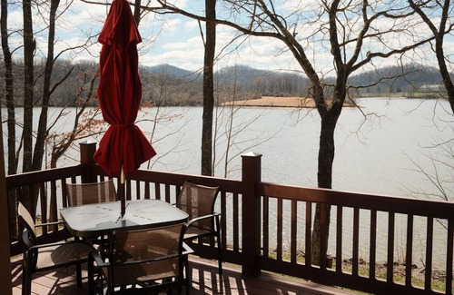 Roanoke Condo | Lake Cottage | Fireplace + Deck | No Hidden Fees