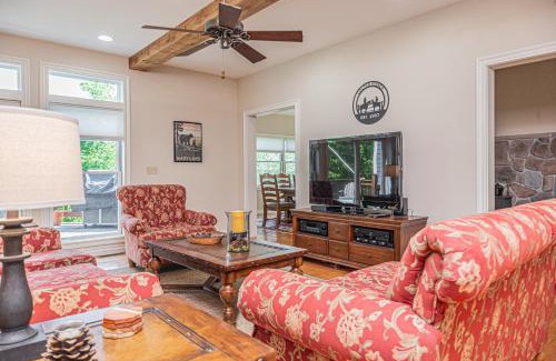 Swanton House | Lake Country