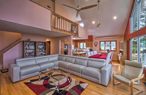 Mill Springs House | Lake Cumberland Home with Deck and Water Access!