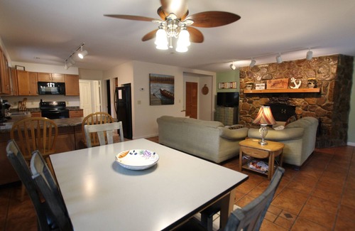 Monticello Ski Chalet | Lake Cumberland vacation home, overlooking private fishing pond