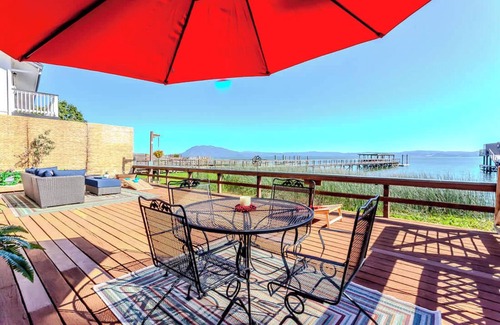 Upper Lake House | ‼️Lake Days & Game Nights‼️ | 4BR Upper Lake