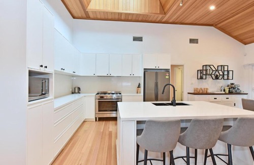 Lake Macquarie City Council House | Lake Daze at Coal Point