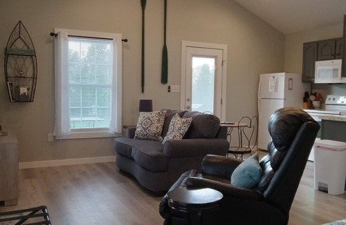 Campbellsville Cottage | Lake Daze - Cottage C
