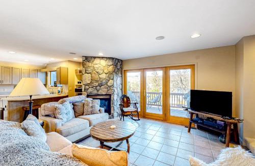 Thayerville House | Lake Daze