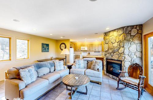 Thayerville House | Lake Daze