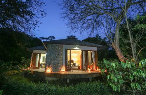 Arusha Ski Chalet | Lake Duluti Lodge