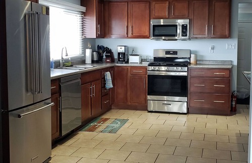 Levergood Beach Cottage | Lake Erie Escape Cottage - escape and explore