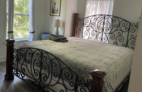 Vermilion House | Lake Erie, small town on a Great Lake! Private community, beautiful new cottage!
