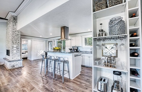 Iron Mountain House | Lake Escape w/Private Dock & Spa-like amenities