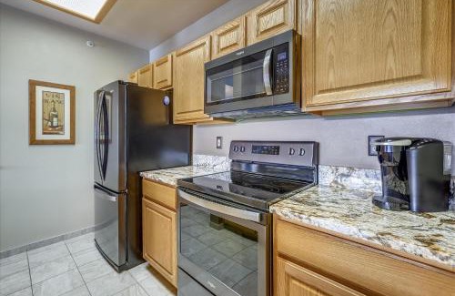 Frisco Apartment | Lake Forest 204F condo