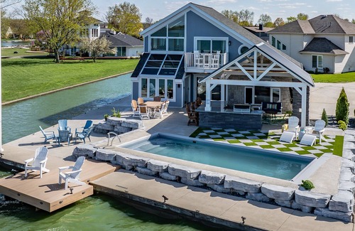 St. Marys House | Lake front 4-bedroom vacation home with pool and tiki bar!