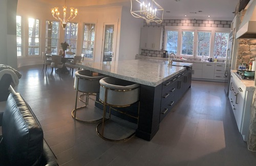 Lake Oconee House | LAKE FRONT 5/5 BD/BA POOL/SPA - PRIVATE DOCK, BOAT AVAIL- NEXT TO RITZ