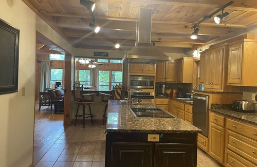 Morganton Cabin | Lake Front, Beautiful views, Gentle slope to Lake, Hot tub, Close to Downtown.