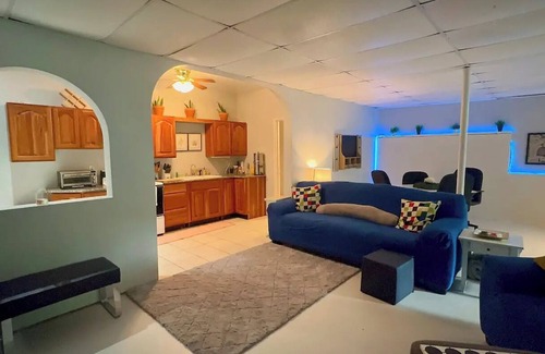 Hickory Bed & Breakfast | Lake Front Bed & Breakfast