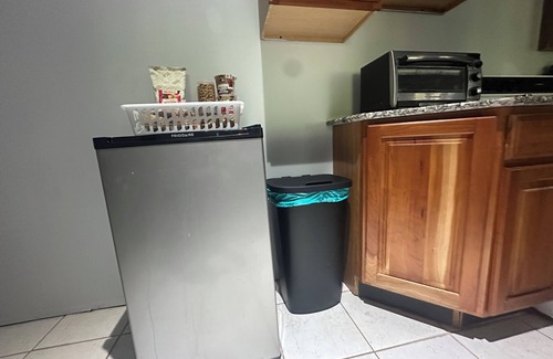 Hickory Bed & Breakfast | Lake Front Bed & Breakfast