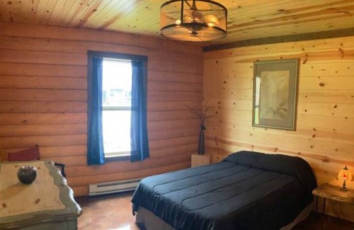 Craig Beach Cabin | Lake Front Cabin