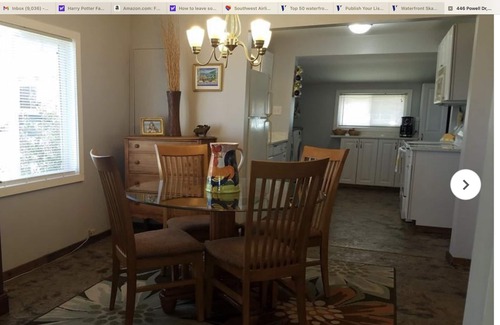 Youngstown House | Lake Front Heaven Traveling Nurses Welcome