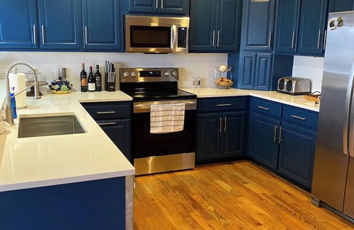 Carter Lake House | Lake front home 3 miles from Downtown Omaha! Pet Friendly!