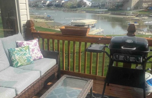 Carter Lake House | Lake front home 3 miles from Downtown Omaha! Pet Friendly!