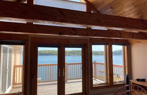 Pittsfield House | Lake Front Home in Heart of the Berkshires Near Jiminy Peak