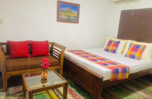 Dambulla Hotel | Lake Front Hotel And Restaurant