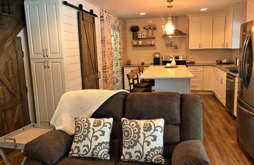 Lake Harmony House | Lake front house located at Lake Harmony Inn
