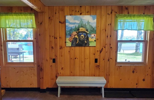 Toivola Cottage | LAKE FRONT LODGE at Lake Roland