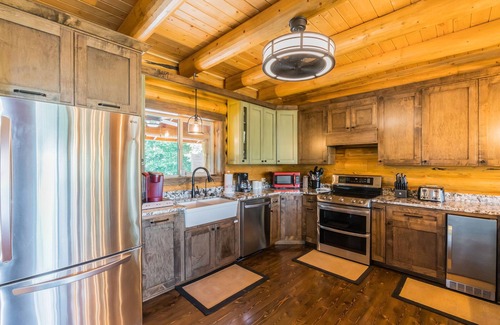 The Arbor Cabin | Lake Front Log Cabin with Double Decker Dock&Mtn. Views