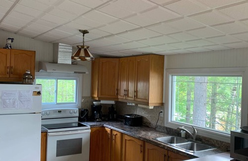 Georgian Bay Cottage | Lake Front Muskoka Family 6 Bedrooms Cottage, One Hour and a Half from Toronto