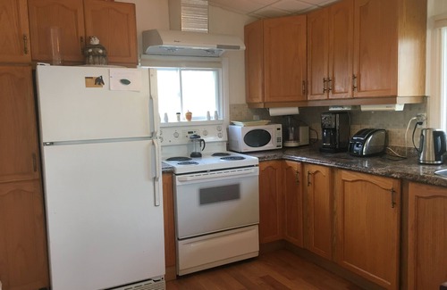Georgian Bay Cottage | Lake Front Muskoka Family 6 Bedrooms Cottage, One Hour and a Half from Toronto