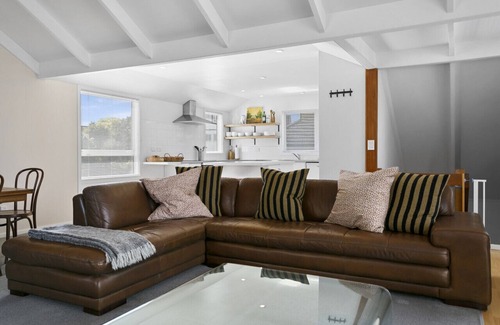 Taupo Apartment | Lake Front Oasis - Across from lake