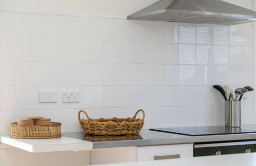 Taupo Apartment | Lake Front Oasis - Across from lake
