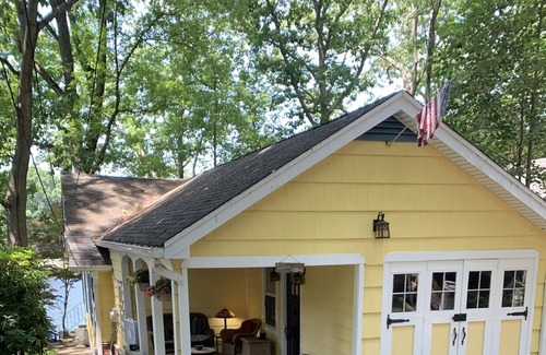 Kinnelon Cottage | Lake Front Patio