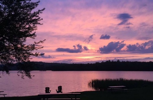 Beach Lake House | Lake Front Rustic Cabin #2 on Private Lake!
