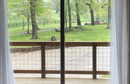 Eagle Rock House | Lake front secluded house w/private boat/swim dock on 242 acre cattle ranch.