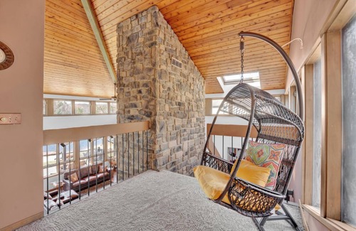 Albrightsville House | Lake Front - Spacious - Outdoor