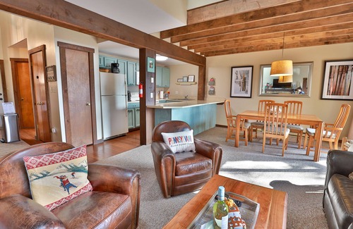 Lake Harmony House | Lake Front Townhome in Heart of Poconos