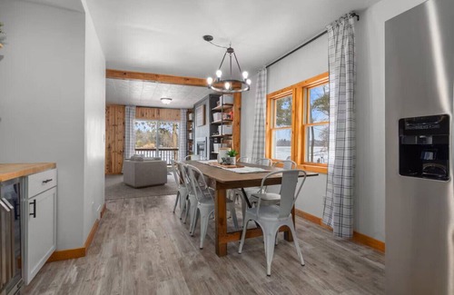 Shawano House | LAKE FRONT! WaterToys! Private Dock! Firepit|Grill