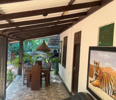 Kataragama House | Lake Front Yala Safari