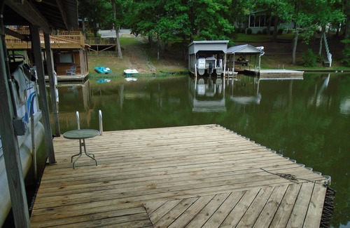 Wise House | Lake Gaston most usable waterfront acre lot with bulkhead on large cove.