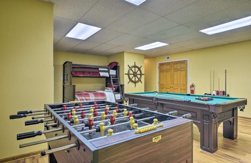 Littleton House | Lake Gaston Waterfront Getaway with Dock and Games!