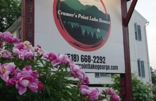 Lake George House | Lake George 6 Bedroom Home lake access