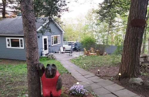 Lake George Cabin | Lake George cabin with private association beach, patio, deck and all amenities!