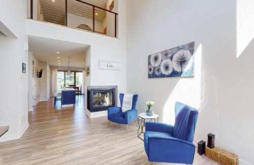 Lake George House | Lake George Getaway